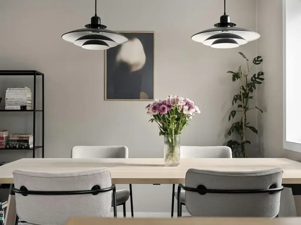 Minimal Decor, Maximum Impact Styling Breakfast Room Tables