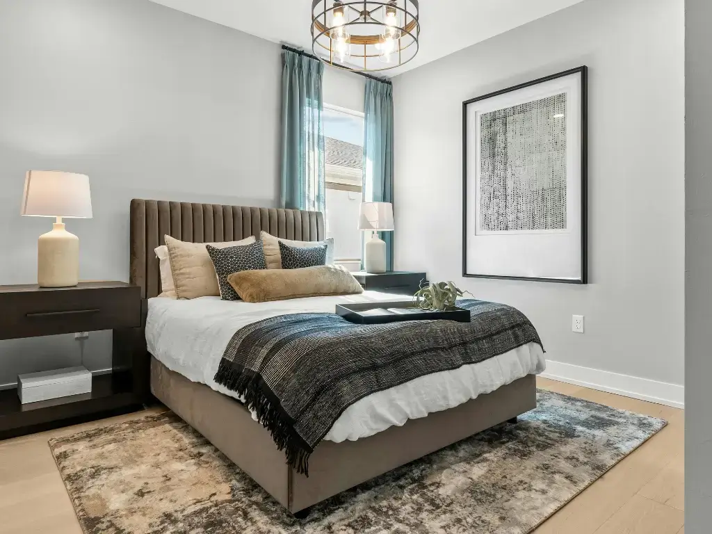 Uso creativo de una ventana como elemento decorativo